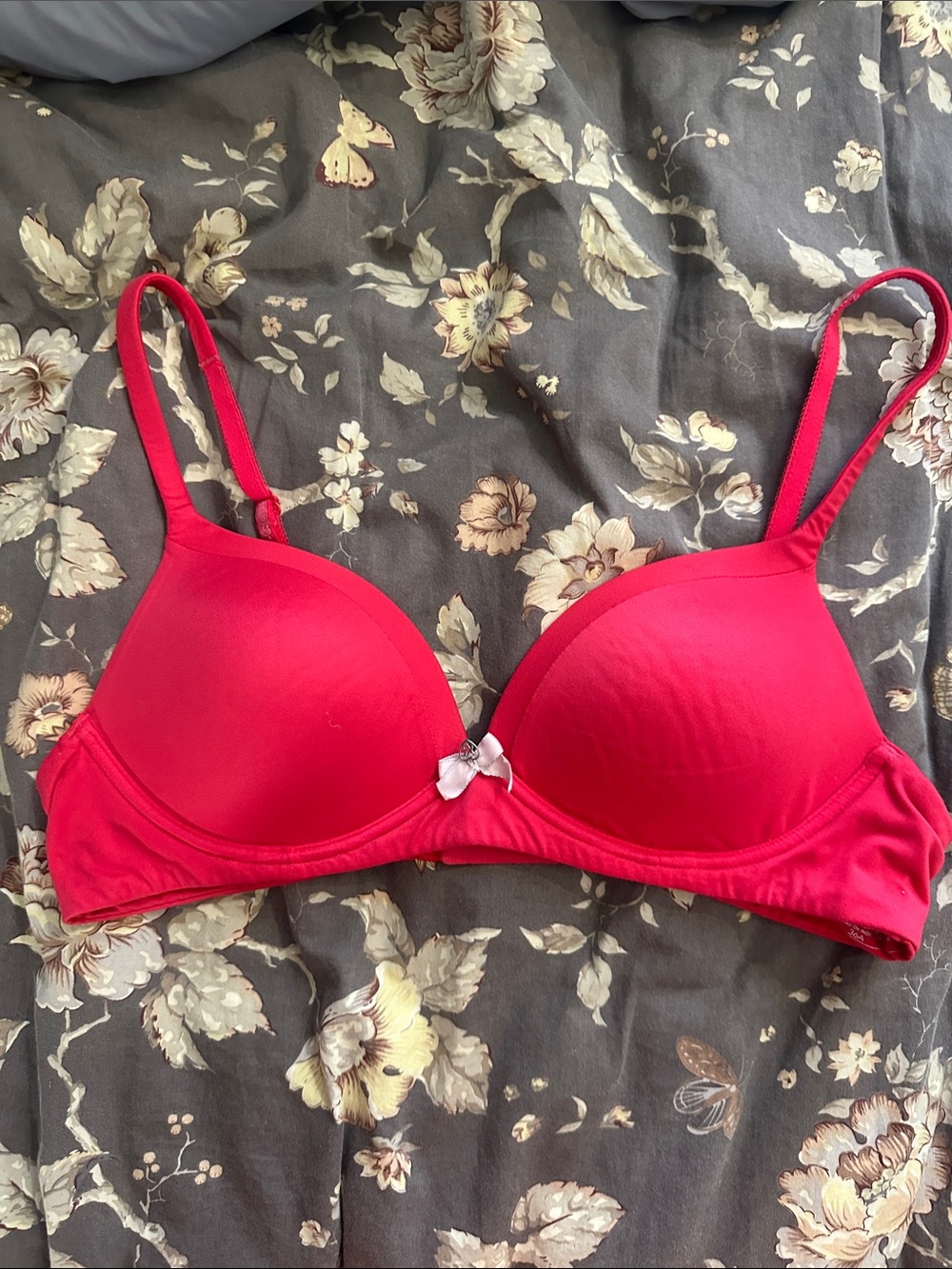 Body by Victoria Wireless Bra 36A